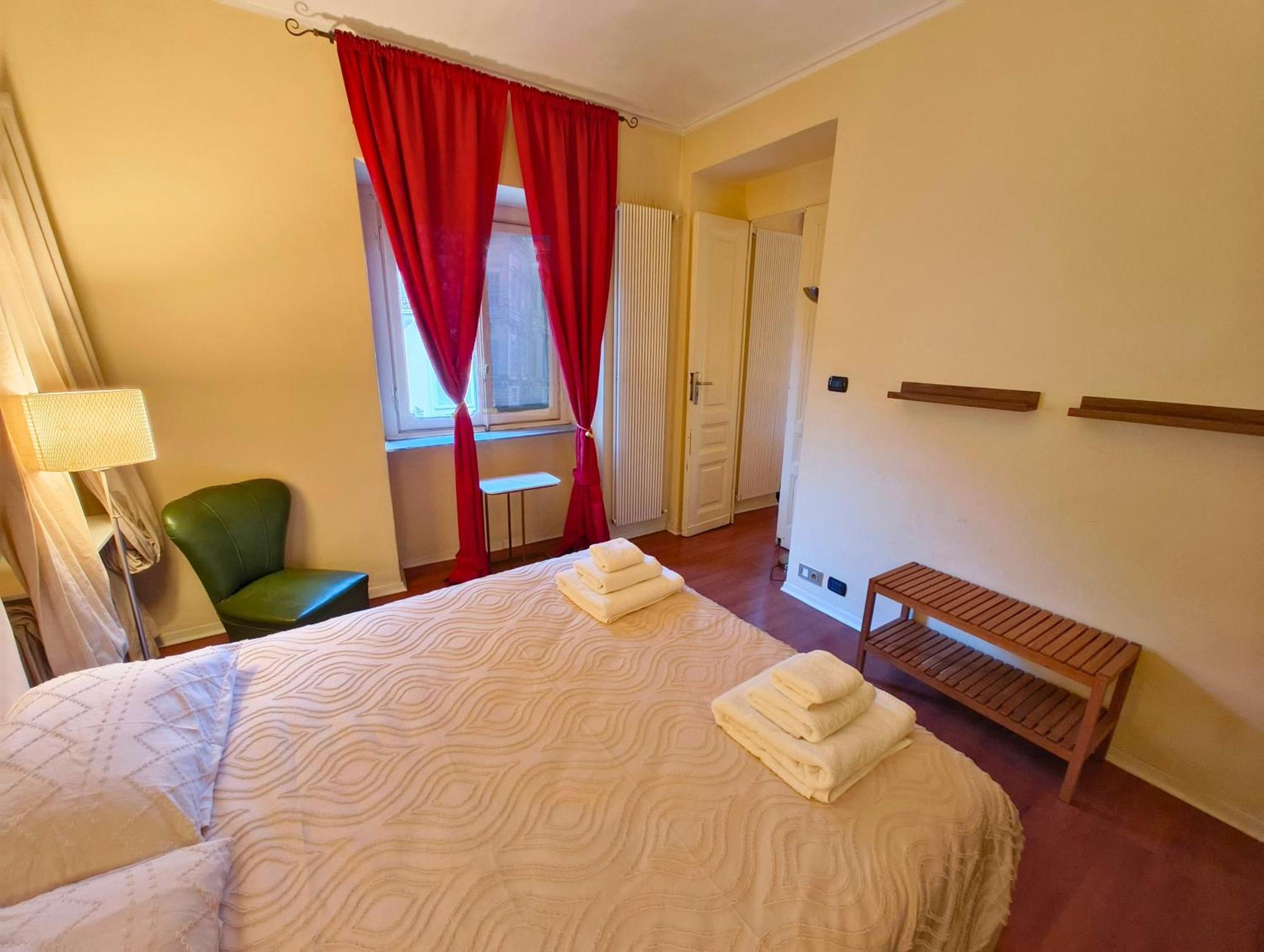Charming Liberty Flat Apartment ตูริน ภายนอก รูปภาพ